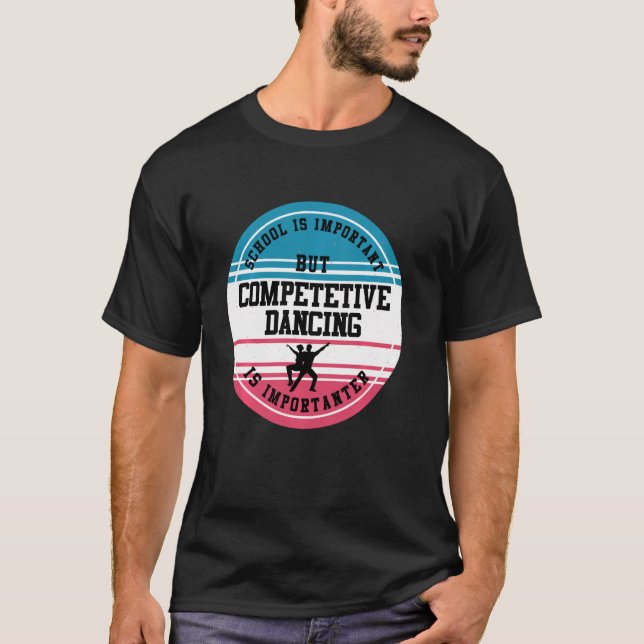 Camiseta Dançarino Engraçado Estudante da Escola de Dança C (Frente)