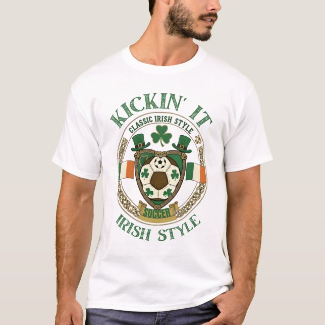 Camiseta Dando um Chute ao Estilo Irlandês (Frente)