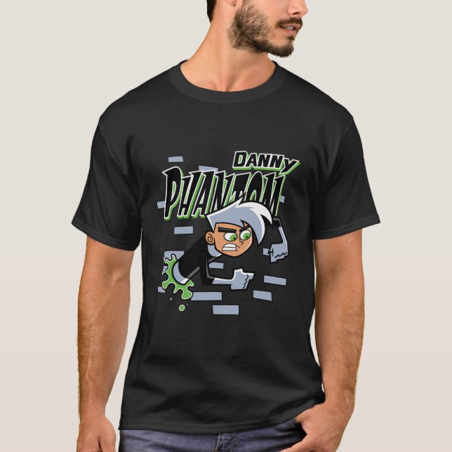 Camiseta Danny Phantom Vindo Através Da Parede De Brick (Frente)