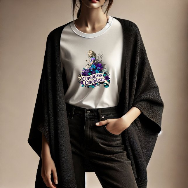 Camiseta Dark Alice Curiouser and Curiouser (Criador carregado)