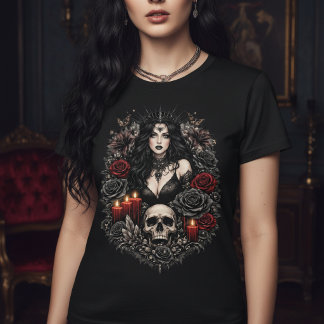 Camiseta Dark Gothic Queen With Skull and Candles