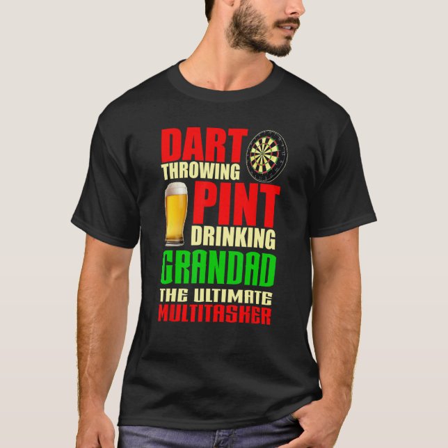 Camiseta Dart Throwing Pint Drinking Grandad Darts Fathers  (Frente)