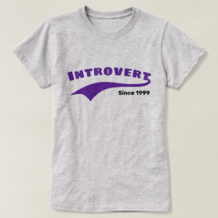 Camiseta Data introvertida roxa do costume do Swoosh da
