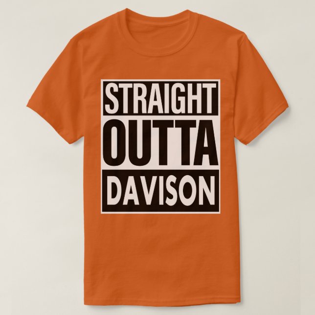 Camiseta Davison Name Hetero Outta Davison (Frente do Design)