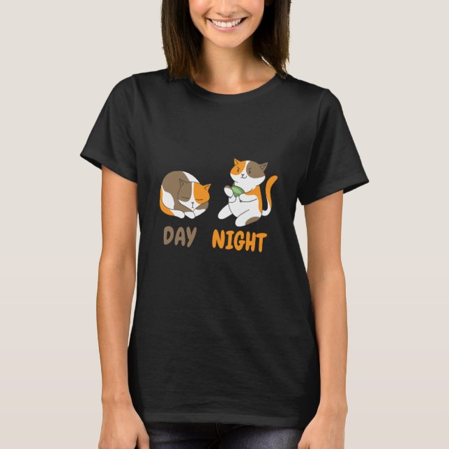 Camiseta day night cats playing video games (Frente)