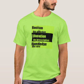Camiseta Dê a racismo a bota!