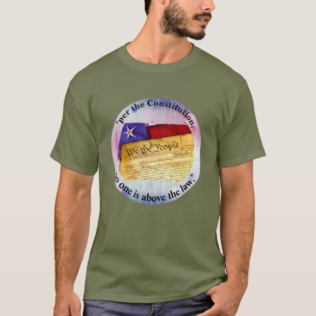 Camiseta "de acordo com a Constituição, ninguém está acima  (Frente)