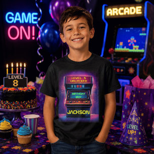 Camiseta de aniversariante com tema de arcade retr