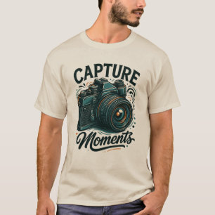 Camiseta de Arte de Câmera Retro 'Capture Moments'