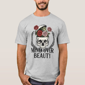 Camiseta de Arte Surrealista Floral de Crânio Mind