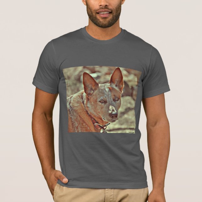 Camiseta de "Boomer" Red Heeler de Ultra Cotton. (Frente)