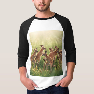 Camiseta de Cartoon Joyful Kangaroo Hopping