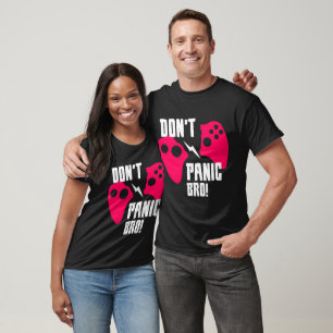 Camiseta de casal de gaming 'Não Entre em Pânico,