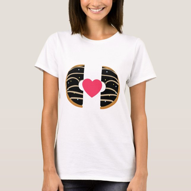 Camiseta de design de coração de donut doce amor (Frente)