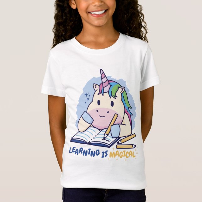 Camiseta de design de unicórnio estudando (Frente)