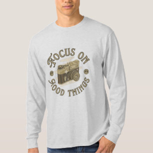 camiseta de dizer positivo focar nas coisas boas
