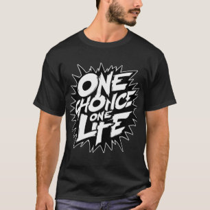 camiseta de homem negro de uma só vez