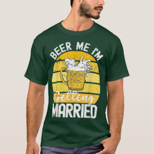 Camiseta Dê-me Cerveja Estou Me Casando Festa de Bacharel D