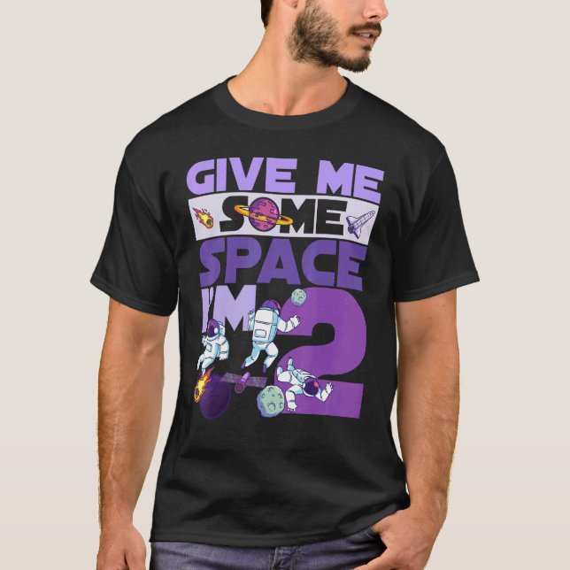 Camiseta Dê-me espaço Eu sou 2 Astronauta de Astronauta de  (Frente)