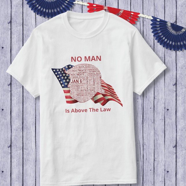 Camiseta de Nuvem Política Anti-Trump (Criador carregado)