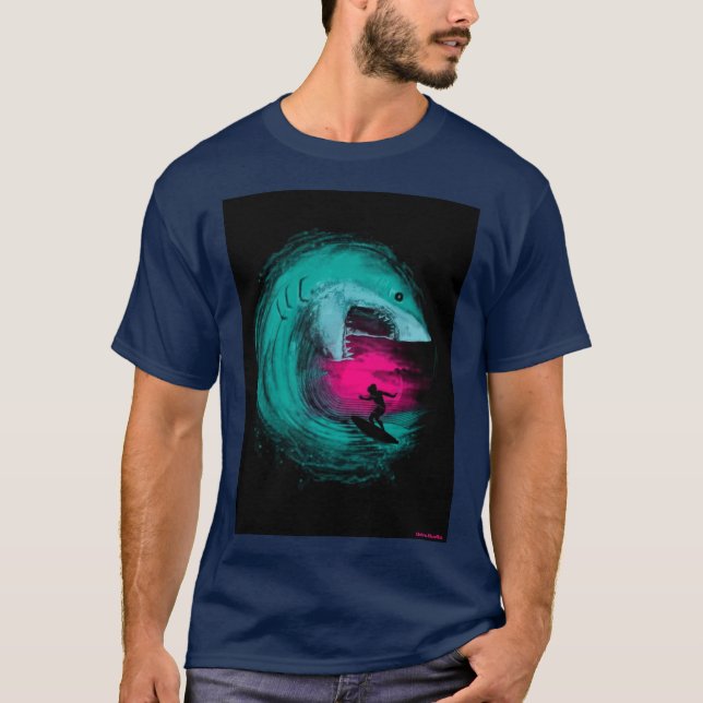 Camiseta de Surf Neon Shark Wave (Frente)