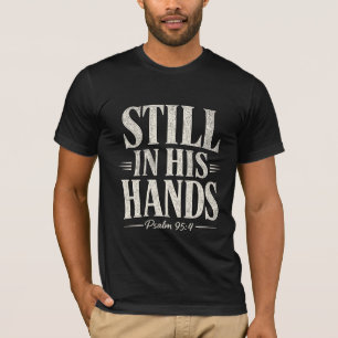 Camiseta de Texto Marfim Modelo Ainda Em Suas Mãos