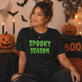 Camiseta de tipografia de Halloween verde da tempo