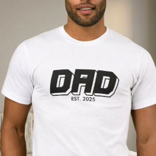 Camiseta de tipografia estabelecida em negrito pre