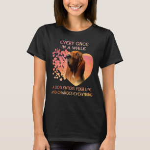 Camiseta De Vez Em Quando Um Cesto De Base Entra Em Você