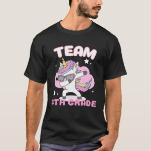 Camiseta De Volta À Equipe Da Escola Na Praça Unicórn Do