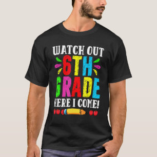 Camiseta De Volta À Escola Assista À 6 Aqui Eu Vim Fora