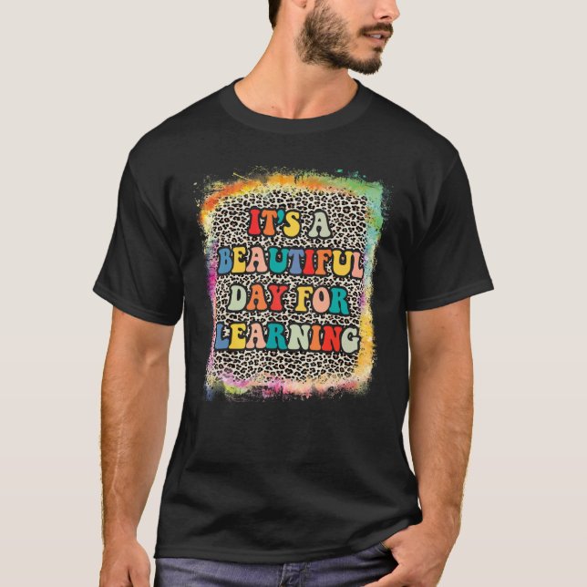 Camiseta De volta à escola é um belo dia para aprender o Le (Frente)
