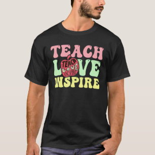 Camiseta De Volta à Escola Ensine Amor Inspire Retro Profes