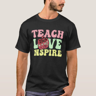Camiseta De Volta à Escola Ensine Amor Inspire Retro Profes