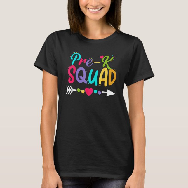 Camiseta De Volta À Escola Pré K Squad Feliz Primeiro Dia D (Frente)