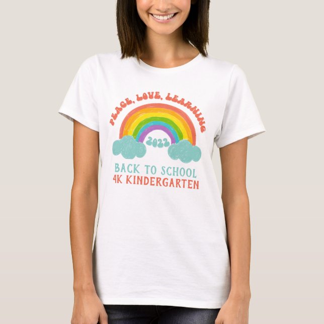 Camiseta De Volta À Escola Retro Rainbow Peace Love Learnin (Frente)
