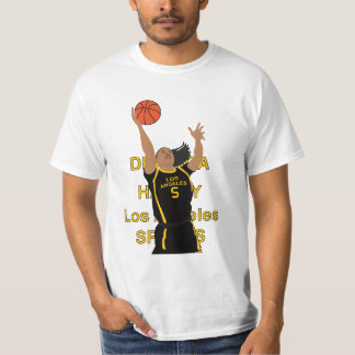 Camiseta Dearica Hamby jogando basquete