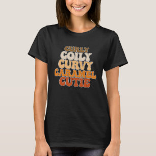 Camiseta Décima Junta Coily Curvy Caramel Cutie