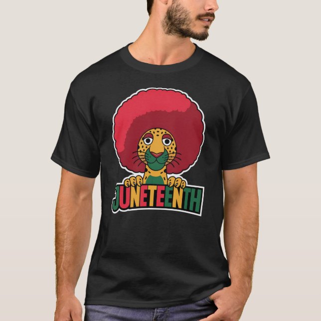 Camiseta Décima Sétima Leopardo Afro História Negra Mês (Frente)