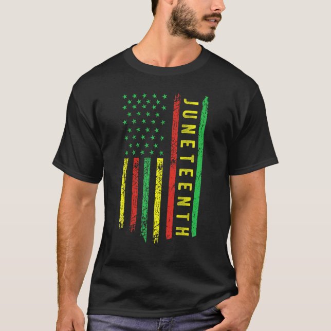 Camiseta Décimo Junho Na Bandeira Da História Negra (Frente)