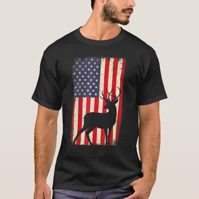 Camiseta Deer Hunting Vintage American Flag Hunter (Frente)