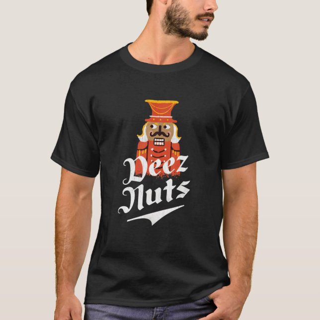 Camiseta Deez Loucos Nutcracker Nut Funny Xmas Pajama (Frente)