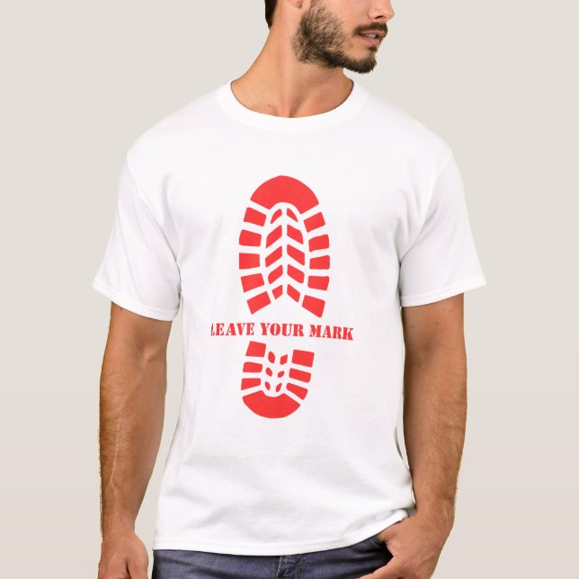 Camiseta Deixe Sua Marca - Aventura de Pegada de Caminhada  (Frente)