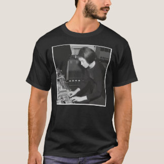 Camiseta Delia Derbyshire Classic T-Shirt