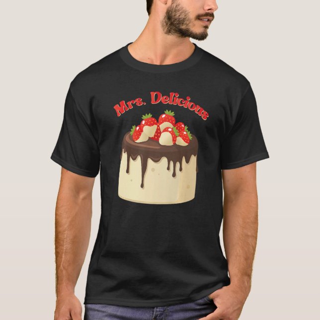 Camiseta Delicious Cake Baking Pastelaria Decora (Frente)