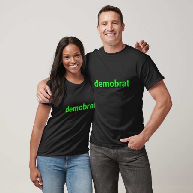 Camiseta Demobrat tipografia verde neonatal moderna, legal  (Unissex)