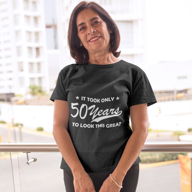 Camiseta Demorou Apenas 50 Anos Para Olhar Esta Camisa-Exce (Criador carregado)