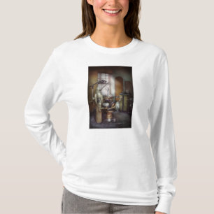 Camiseta Dentista - Clínica Odontológica circa década de 19