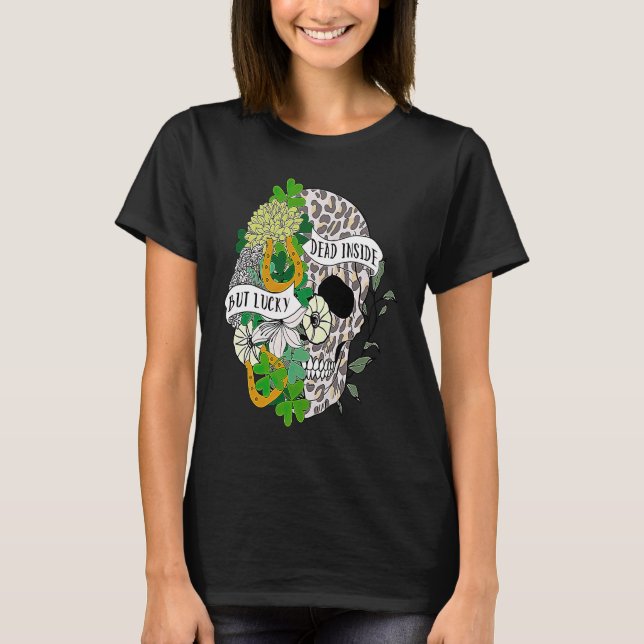 Camiseta Dentro de Morto de Caveira Leopardo, Mas Sorte (Frente)
