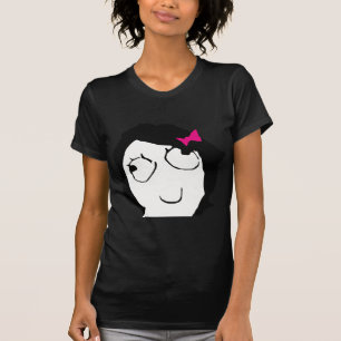 Camiseta Derpina - cabelo preto, fita cor-de-rosa